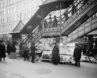 特徴的な歩道の売店、ニューヨーク市、1903年